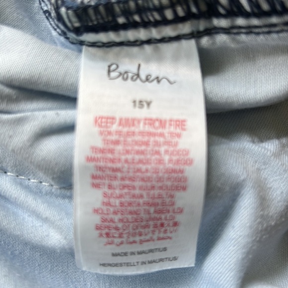 Jeans - Picture 9 of 15